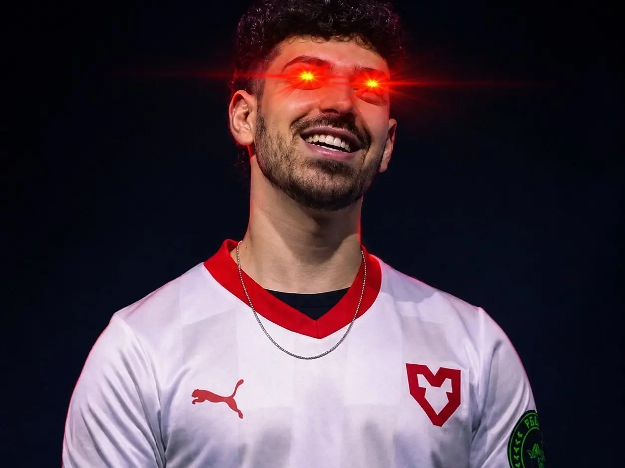 Pro Player Inventory Revealed: What's Inside BLAST Malta MVP Spinx's Inventory?