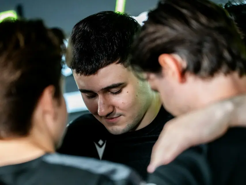 GL Assistant Coach: TYLOO's firing power on Mirage is overwhelming, we