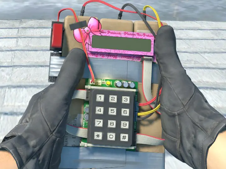 C4 Combos Part 2: Dress It Up and Toss It to Your Teammates!